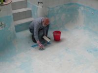 Trowelling areas with grouting pool_grouting.jpg