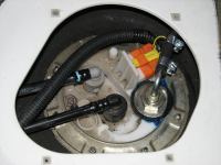 plumbing the Ducato fuel tank 
          (66 kB)